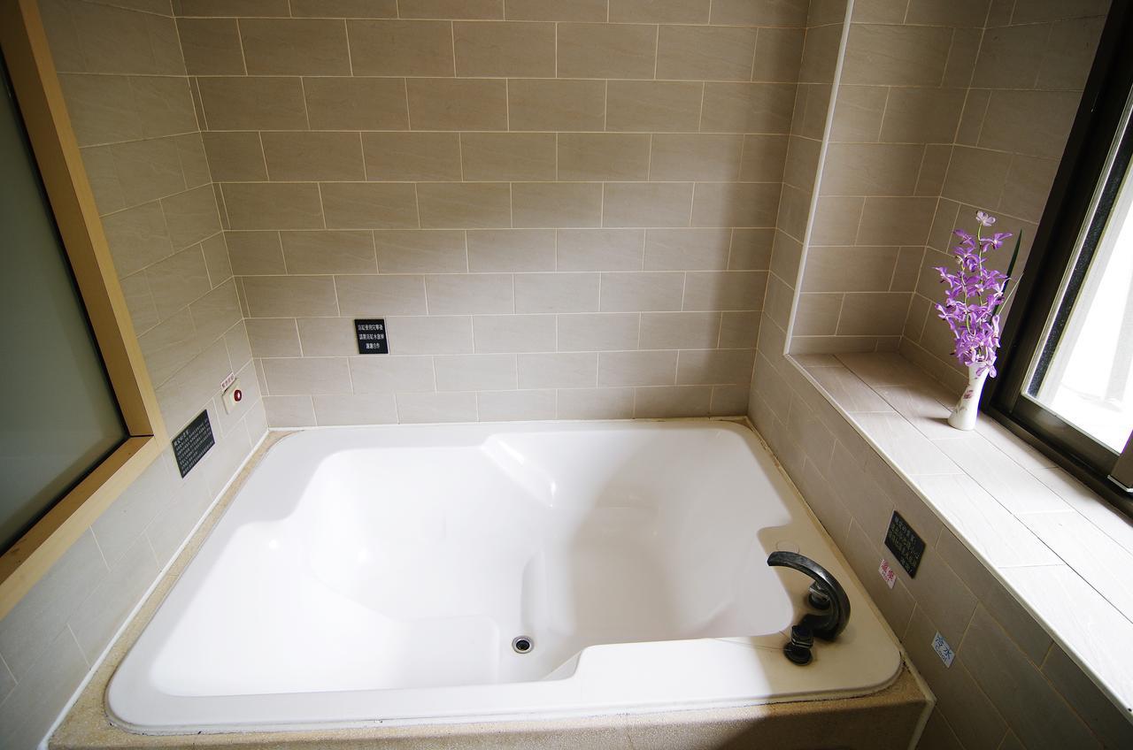 Kyoto Spring Hotel Tajpej Zewnętrze zdjęcie